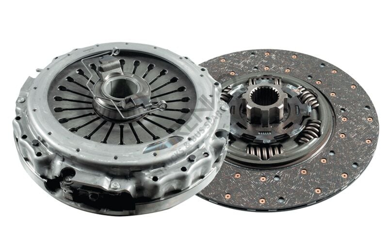 VOLVO RENAULT TRUCKS  DEBRİYAJ SETİ 400MM ÇİFLİ FH/FM 2005      OEM  : 85000773, 85013892, 20717563, 7423327718, SACHS 3400700704,7421235560, 21615276, 2164661485000312, 85000597