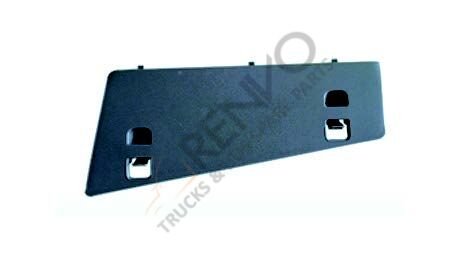 Ön Giriş Kapağı Sağ SPRT W906