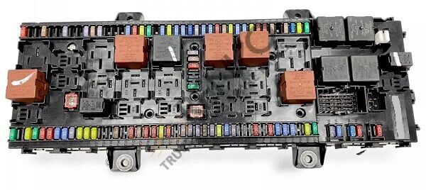 7423762551 , 22619991, 7422821376, 742193524, 7422619991 FUSE SİGORTA PANALI RENAULT TRUCKS T-SERIE